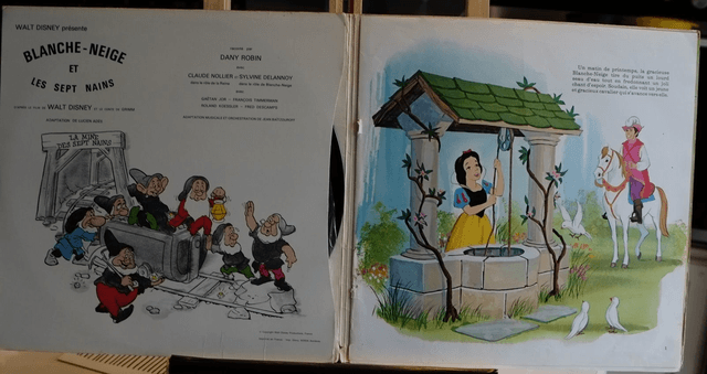 BLANCHE NEIGE ET LES SEPT NAINS