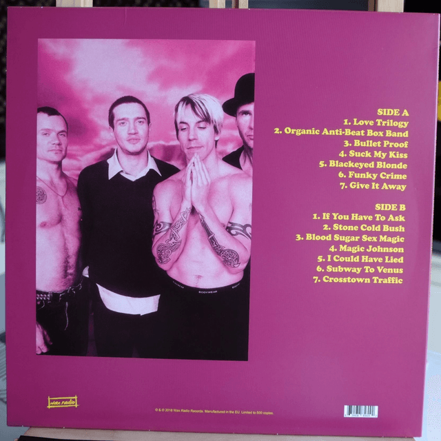 RED HOT CHILI PEPPERS - Live at the pat O' Brien pavillon - 1991