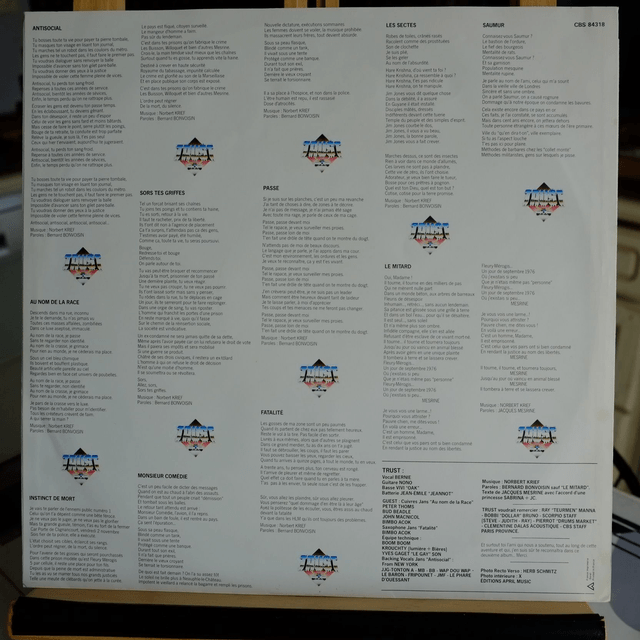 TRUST - Repression (poster inclus)