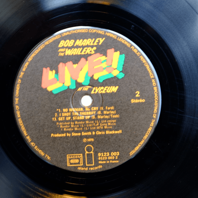 BOB MARLEY & THE WAILERS - Live