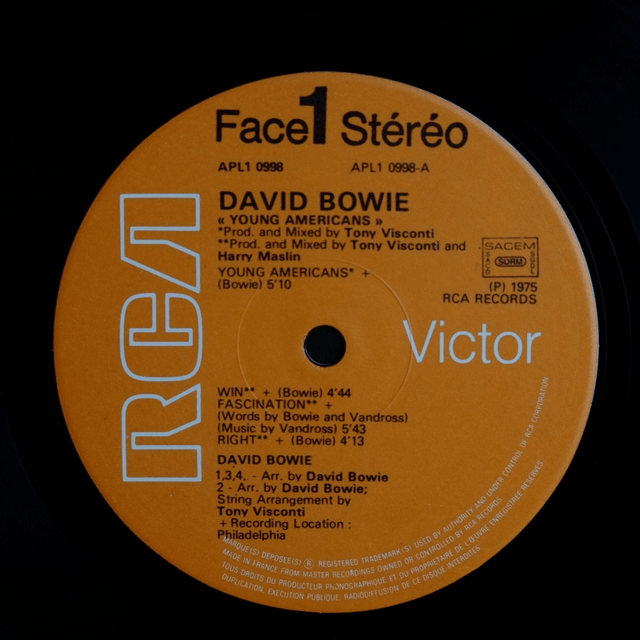 DAVID BOWIE - Young Americans