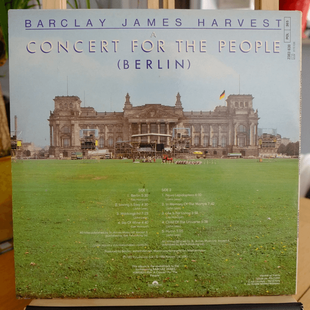 Barcley James Harvest - A concert for the people