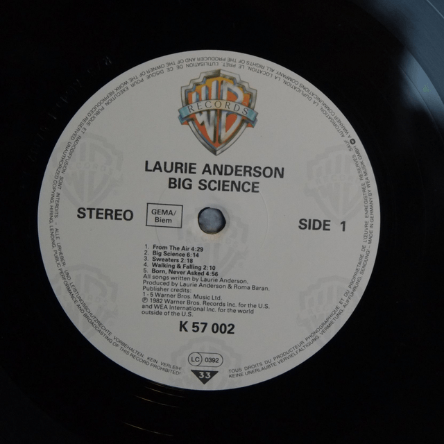 LAURIE ANDERSON - Big science
