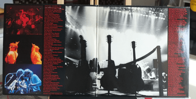 EAGLES - Live
