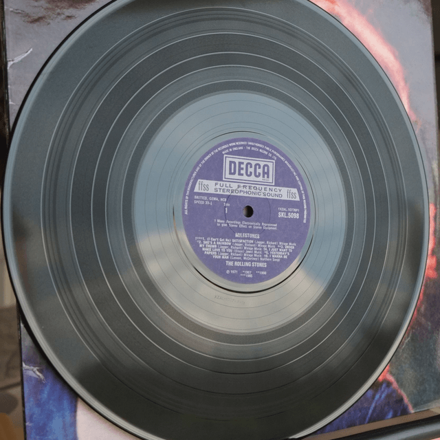 THE ROLLING STONES - milestones
