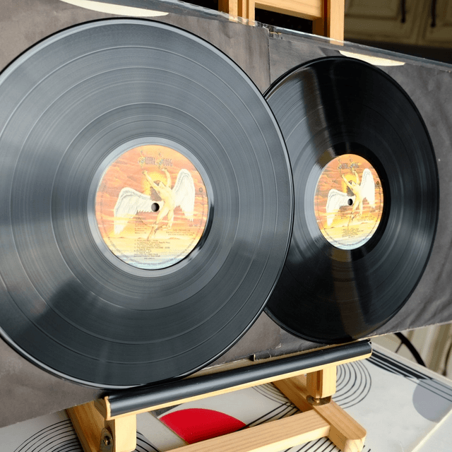 LED ZEPPELIN - The songs remains the same