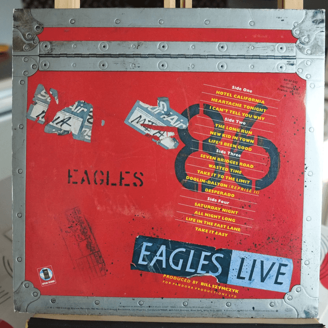 EAGLES - Live