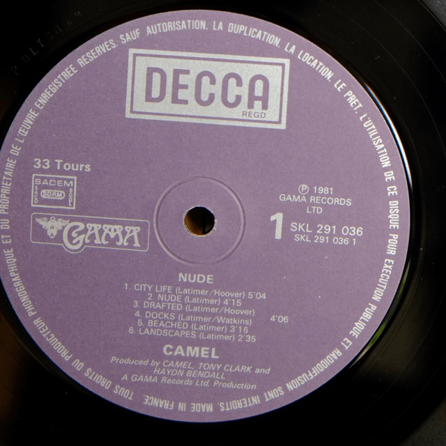 NUDE - Camel