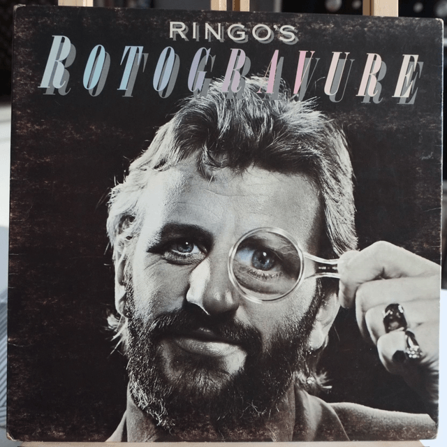 RINGO STARR -Ringo's rotogravure