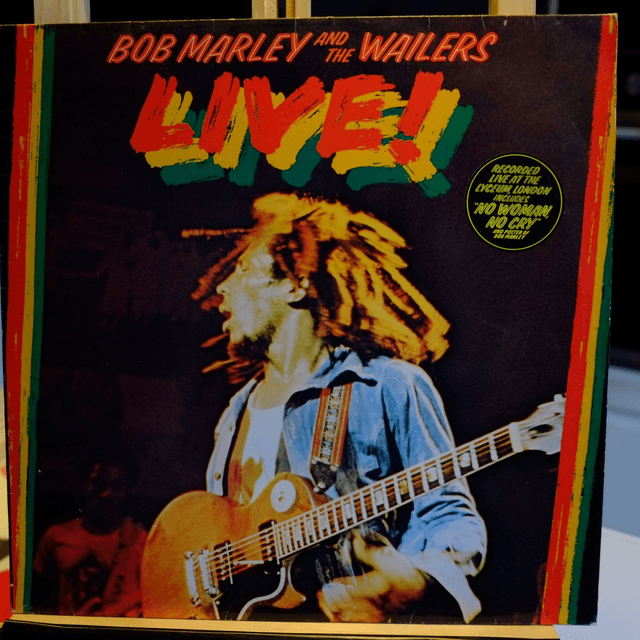 BOB MARLEY &amp; THE WAILERS - Live